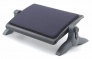 51104 Innovative footrest with sponge surface 1